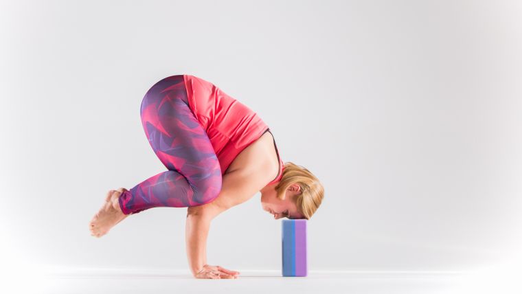 using-a-block-in-crow-pose