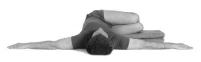 jathara parivartanasana