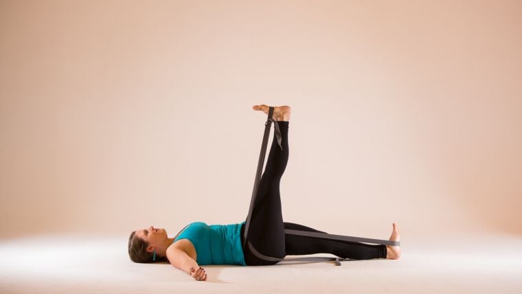 yoga-strap-uses