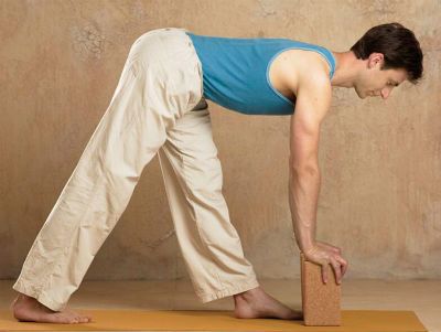 Parshvottanasana