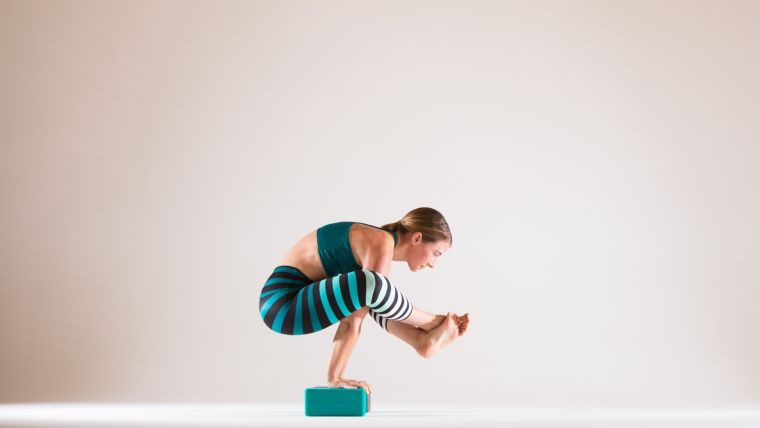 bhujapidasana-with-props