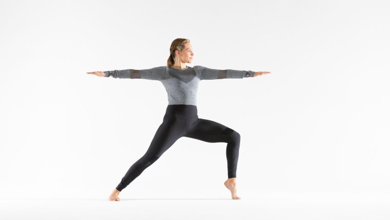 lunge-practice-to-improve-your-balance