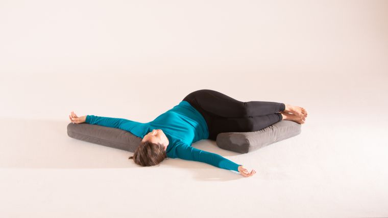 reclined-twist