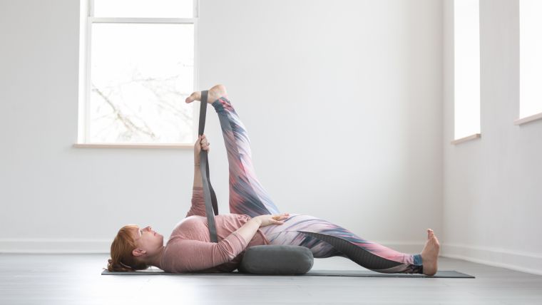 hand-to-big-toe-pose-variation