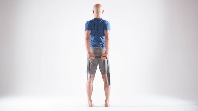 upward-bow-tadasana-pose-prep