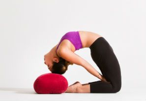 Dropping back to wheel pose