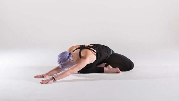 yoga-to-relieve-your-neck-and-shoulder-tension