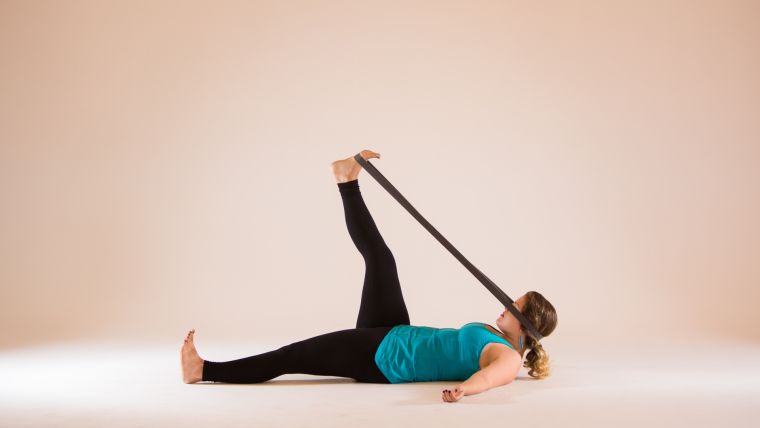 yoga-strap-uses-for-back-of-neck