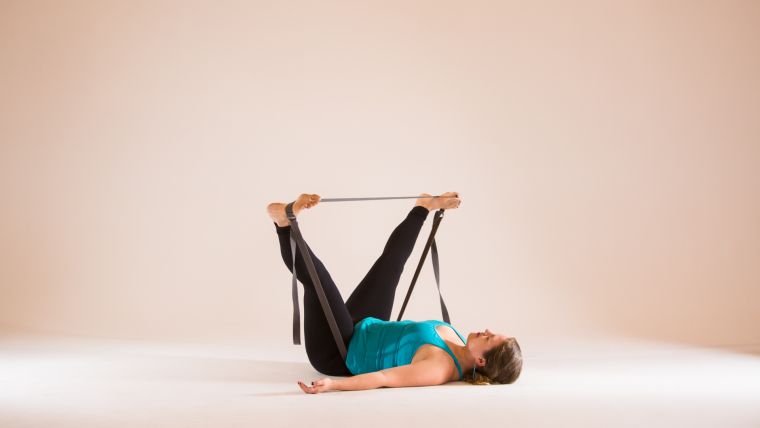 yoga-strap-uses-hip-opener