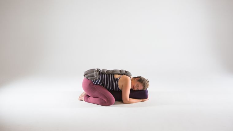 yoga-sandbags-balasana